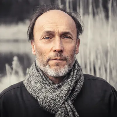 Dipl.-Psychologe - Prof. Dr. Phil. Prof. h.c. Michael Märtens