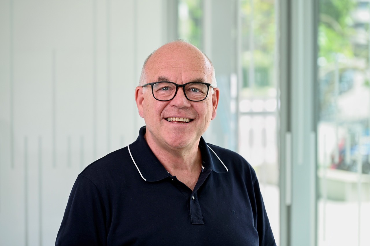 Dipl.-Psychologe Henning Ross