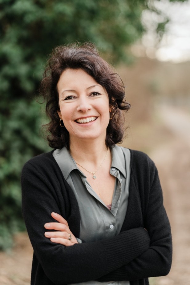 M. A. Pädagogik, Anglistik, Kunstgeschichte Sabine Rieger