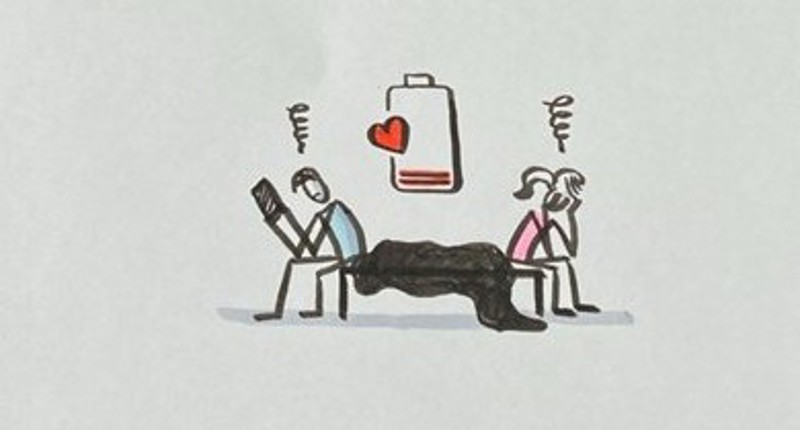 Wenn die Lust schwindet – warum viele Paare weniger Nähe erleben und was helfen kann.